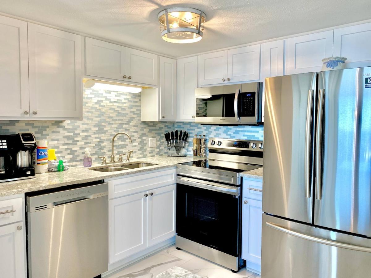 Island Winds East: Beachfront Condo Near Hangout Gulf Shores Exterior photo